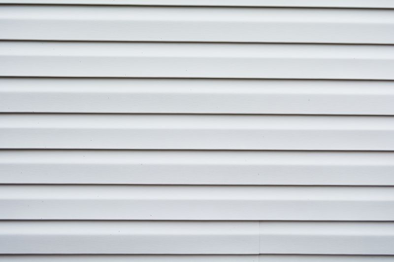 Expert Vinyl Siding Installer